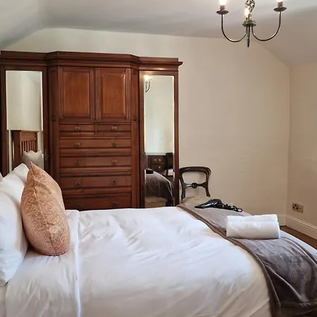 Ferienhaus Tranquil 18th Century With Tennis Court Malahide