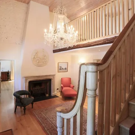 Tranquil 18th Century With Tennis Court Malahide